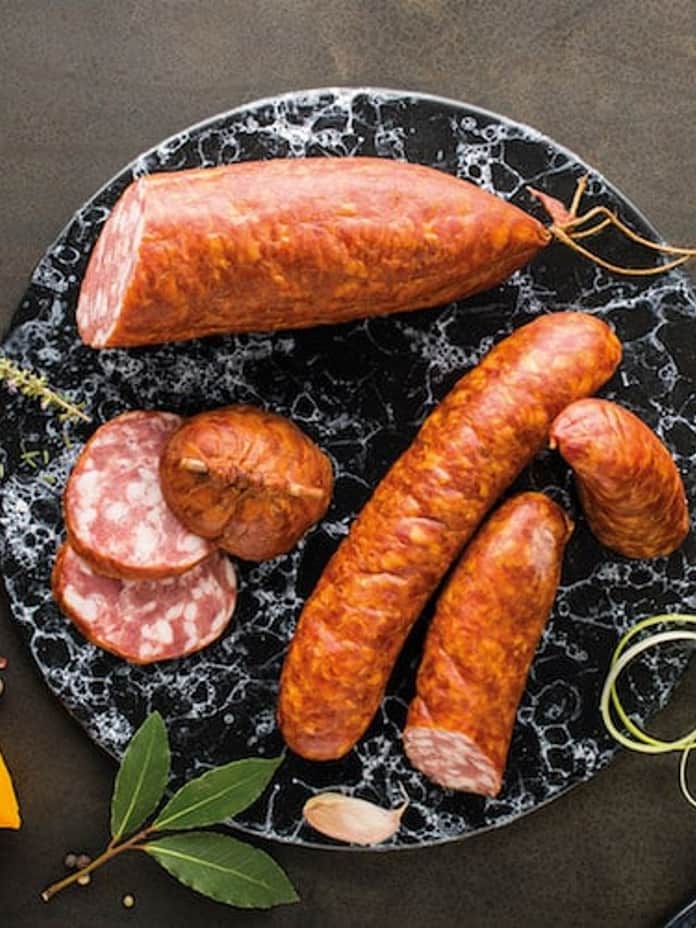 La charcuterie du mois_Saucisses de Morteau et Montbéliard