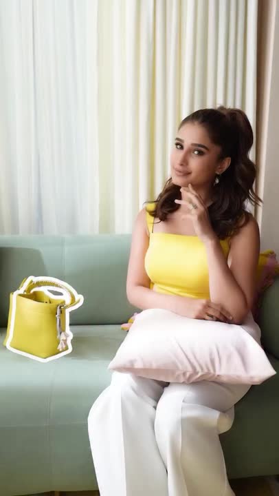 Story Cover - Garnier Fresh &amp; Bright Vitamin C 