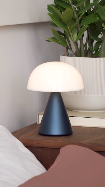 mina ライトグレーXS Portable LED Light - Mina L by Quaglio & Simonelli | Lexon