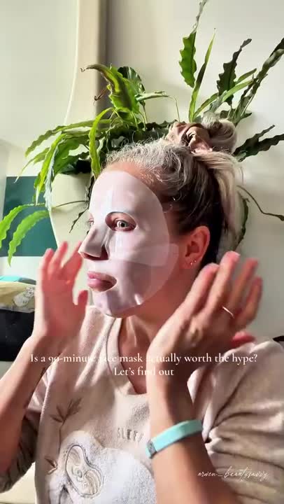 Story Cover - Glass Skin in 90 Min