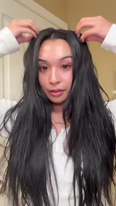 Story Video for ACG Leave-In Treatment Soft Girl Winter Arch